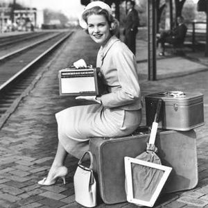 Meet your Posher, Deena